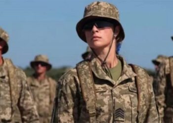 Війна, жінка і стереотипи: як спілкуватися з військовослужбовицями, не принижуючи